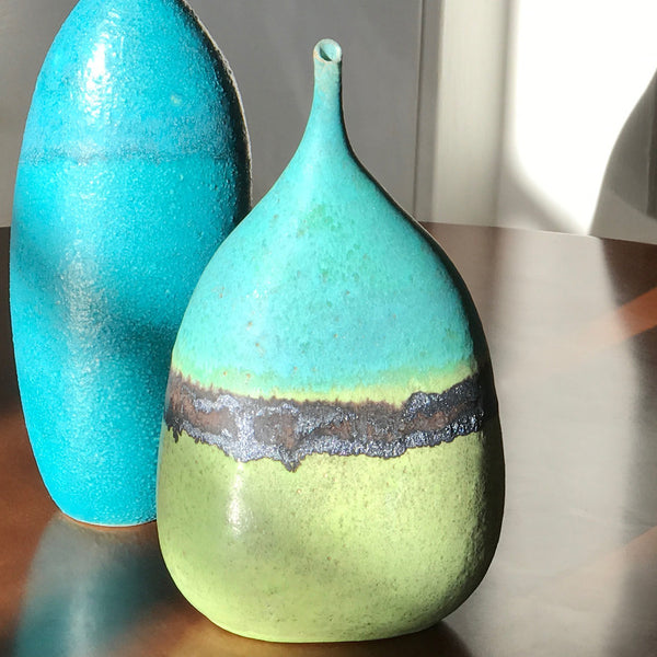 Wide Bottom Stripe Stem Vase - ZAN Home Decor